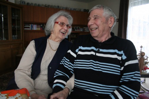 Viele gesprochene Worte brauchen Doris und Günter Dörge nicht, um sich zu verstehen. Weder bei Beutestücken noch bei Vertragsverhandlungen.